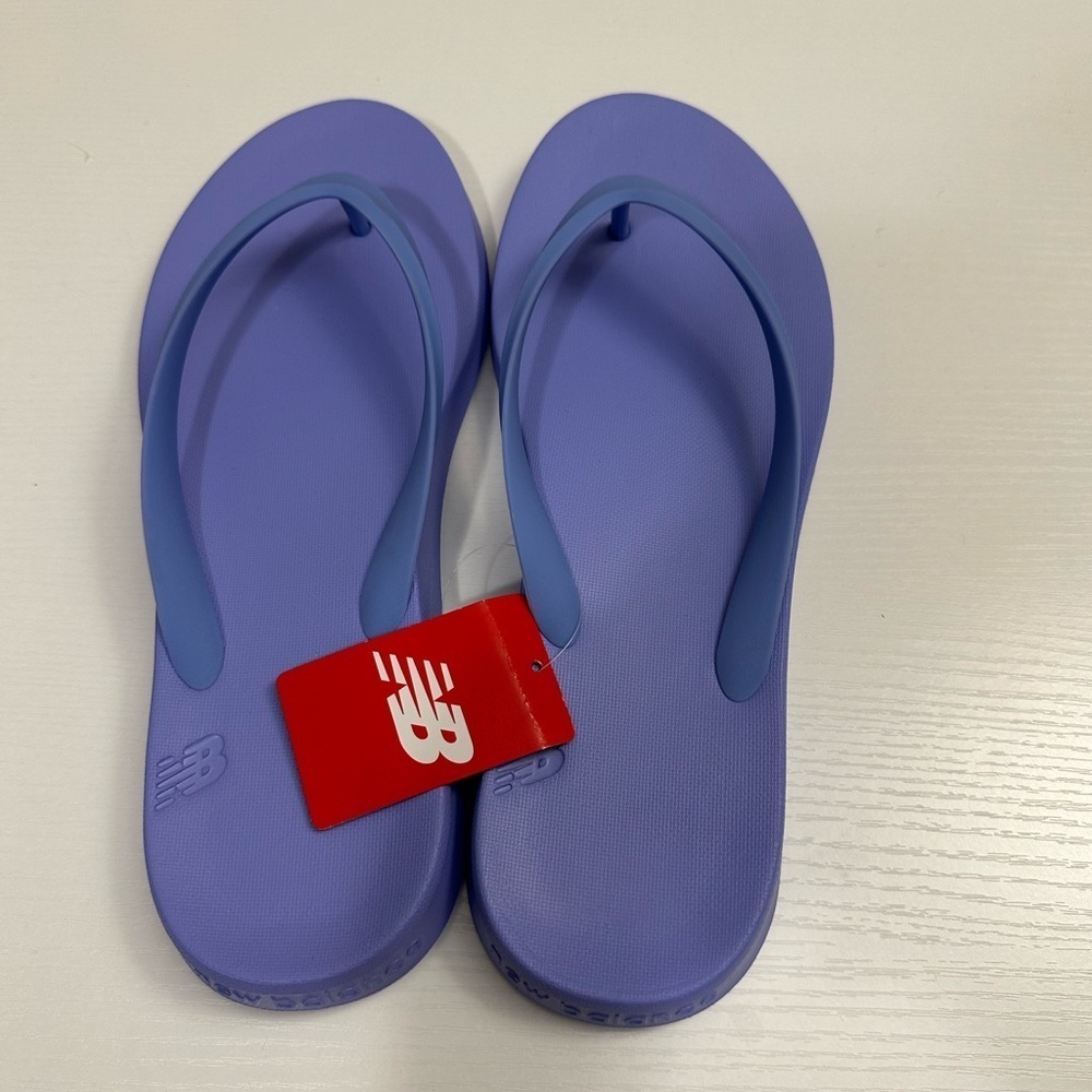 NWT New Balance Unisex-Adult 24 V1 Flip Flop Vibrant Violet Size M11 W13 - Picture 2 of 9